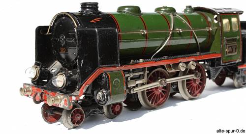 Märklin SpurO, E66 12920, Dampflokomotive 20 Volt, 2'B, grün, mit 3-achsigem Tender