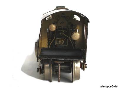 Märklin E 1050, Dampflokomotive, Uhrwerk, 2 B, Führerstand, mit 3-achsigem, gruenem Tender