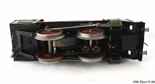 Märklin R 920, Dampflokomotive, Uhrwerk, 2-achsig, grün, mit 2-achsigem, braunem Tender