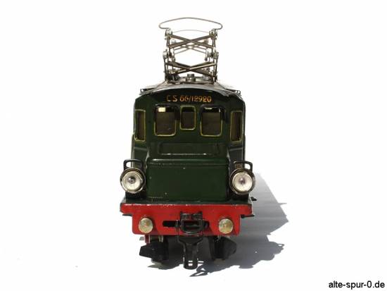 Märklin CS66/12920, Elektrolok, 20 Volt, 5-achsig, grün, mit 2 beweglichen Pantographen, alte Spur 0