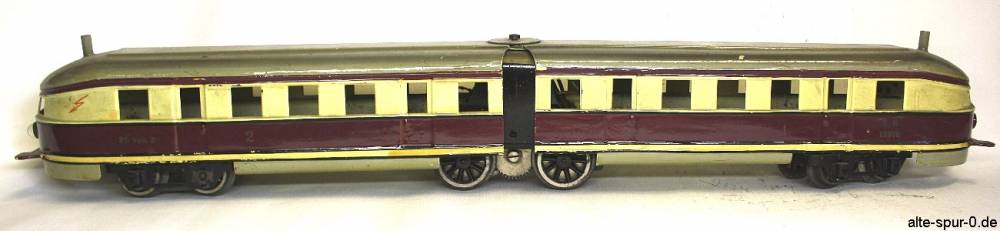 Märklin TW 970, Uhrwerkslok, 6-achsig, "Fliegender Hamburger", alte Spur 0