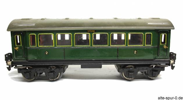 Märklin Personenwagen, 4-achsig, grün, alte Spur0, Anschluß für Innenbeleuchtung)