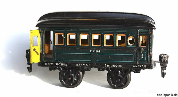 Märklin Personenwagen, 2-achsig, blaugrün, Schriftzug der Wagennummer mittig, alte Spur 0