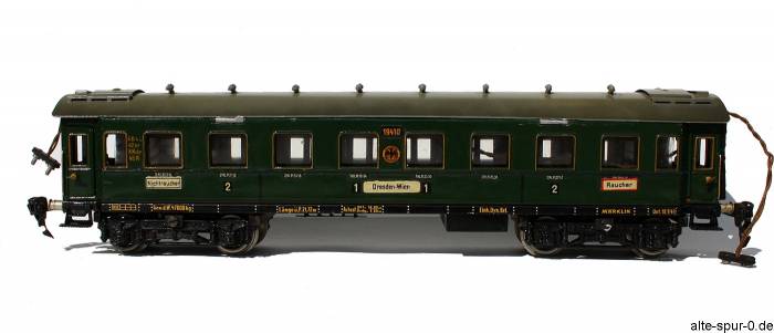 Märklin Personenwagen, 4-achsig, grün