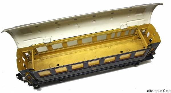 Märklin internationaler Speisewagen, 4-achsig, dunkelblau, alte Spur 0