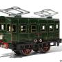 rs_12880_maerklin_elektrolokomotive_2-achsig_gruen_20_volt_1_frontlampe_schraeg.jpg
