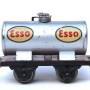 16740_maerklin_gueterwagen_2_achsig_kesselwagen_esso_unten.jpg