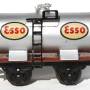 16740_maerklin_gueterwagen_2_achsig_kesselwagen_esso.jpg