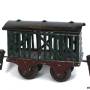 18090_maerklin_viehwagen_2_achsig_dunkelgruen_schiebetuer.jpg