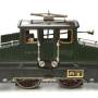 v66_13020_maerklin_elektrolokomotive_2-achsig_gruen_20_volt_1_frontlampe.jpg