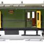 19450_maerklin_postwagen_4_achsig_gruen_mit_oberlicht_tueren.jpg