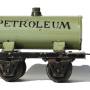 19730_maerklin_gueterwagen_2_achsig_kesselwagen_petroleum.jpg